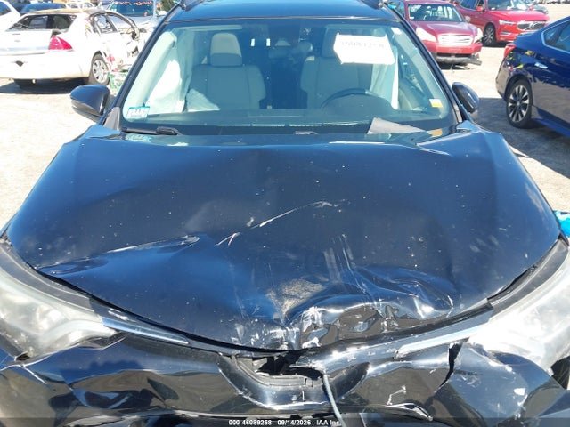 2T3RFREV0HW681007 Toyota Rav4 Xle