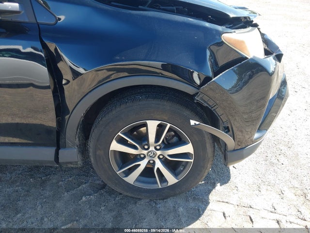 2T3RFREV0HW681007 Toyota Rav4 Xle