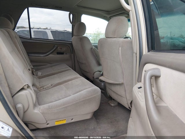 2005 Toyota Sequoia Sr5 V8 მანქანა იყიდება აუქციონზე, vin: 5TDBT44A25S242223, აუქციონის ნომერი: 46089265