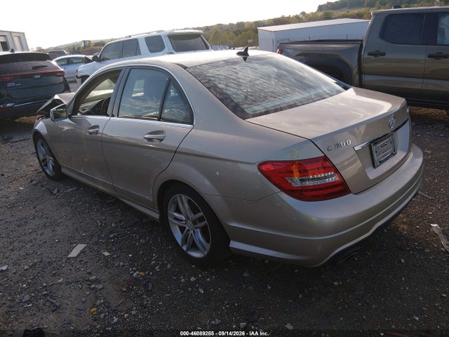 Продажа на аукционе авто 2012 Mercedes-benz C 300 Sport 4matic, vin: WDDGF8BB1CR194957, номер лота: 46089285