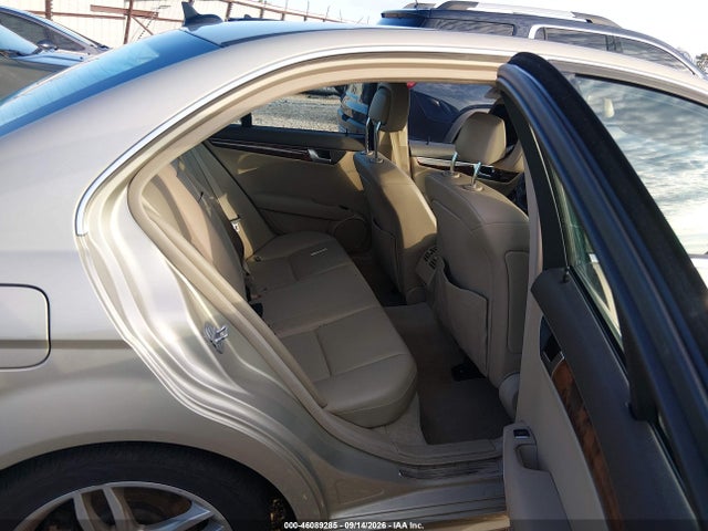 Продажа на аукционе авто 2012 Mercedes-benz C 300 Sport 4matic, vin: WDDGF8BB1CR194957, номер лота: 46089285