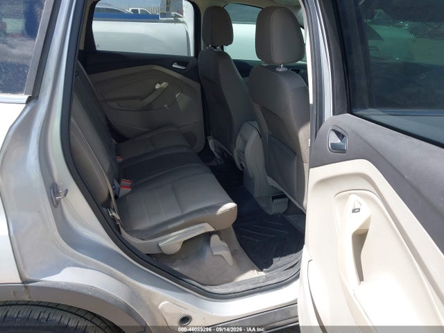 46089296 :رقم المزاد ، 1FMCU0G79GUA38572 vin ، 2016 Ford Escape Se مزاد بيع