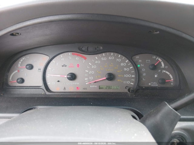 2004 Toyota Sequoia Sr5 V8 მანქანა იყიდება აუქციონზე, vin: 5TDZT34A34S226152, აუქციონის ნომერი: 46089338
