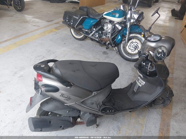 Genuine Scooter Co. Buddy 170i 2017 RFVPAC905H1003617 Image 12