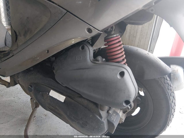 Genuine Scooter Co. Buddy 170i 2017 RFVPAC905H1003617 Image 9