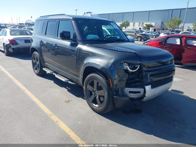 Продажа на аукционе авто 2023 Land Rover Defender 110 S, vin: SALEJ7EX7P2235746, номер лота: 46089350