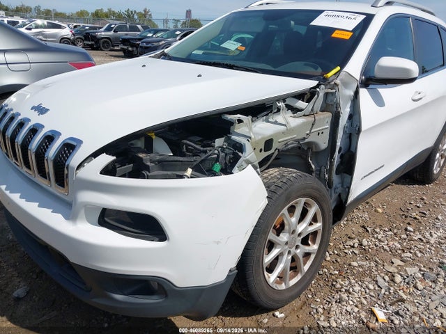 46089365 :رقم المزاد ، 1C4PJLCB1HW616938 vin ، 2017 Jeep Cherokee Latitude Fwd مزاد بيع