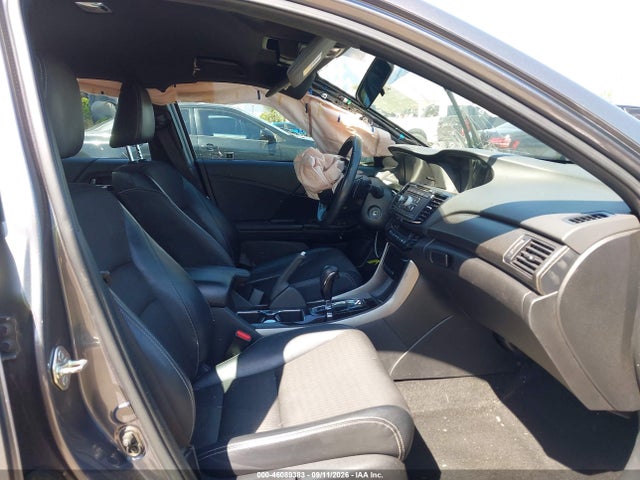 Продаж на аукціоні авто 2017 Honda Accord Sport, vin: 1HGCR2F52HA143234, номер лоту: 46089383