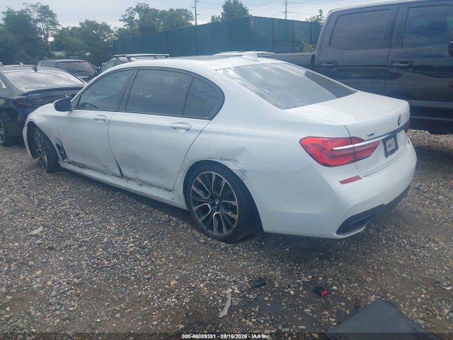 46089391 :رقم المزاد ، WBA7F2C52GG419370 vin ، 2016 Bmw 750i Xdrive مزاد بيع