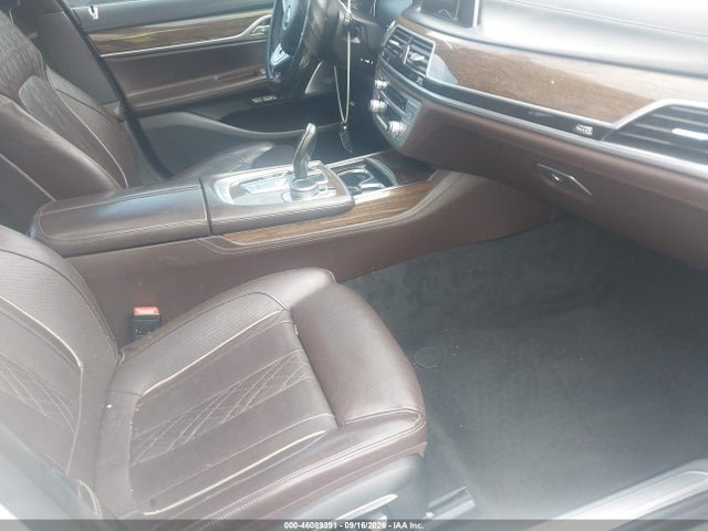 46089391 :رقم المزاد ، WBA7F2C52GG419370 vin ، 2016 Bmw 750i Xdrive مزاد بيع