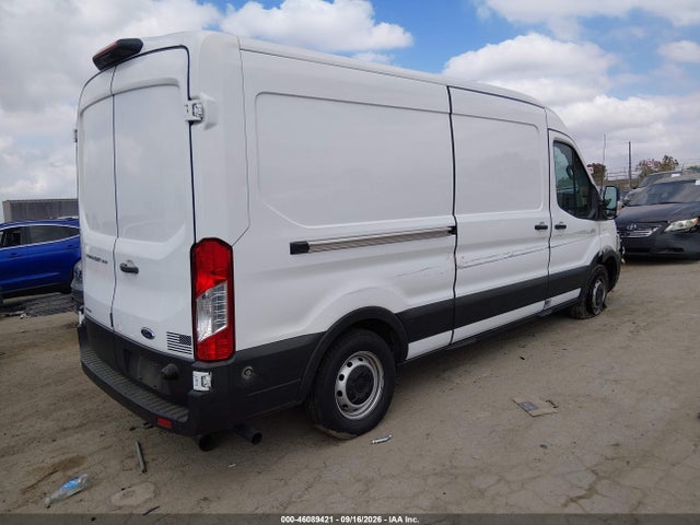 46089421 :رقم المزاد ، 1FTBR1CG9LKA76631 vin ، 2020 Ford Transit-250 مزاد بيع