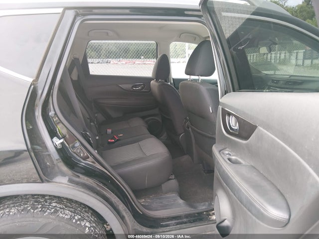 46089424 :رقم المزاد ، 5N1AT2MT6JC847256 vin ، 2018 Nissan Rogue Sv مزاد بيع