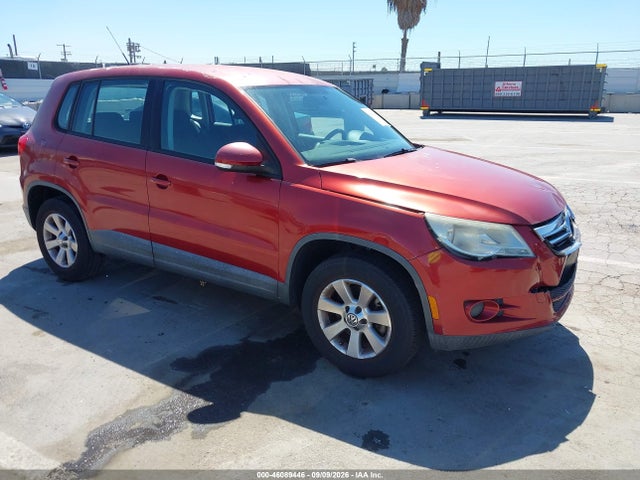 2009 Volkswagen Tiguan S მანქანა იყიდება აუქციონზე, vin: WVGAV75N39W522310, აუქციონის ნომერი: 46089446