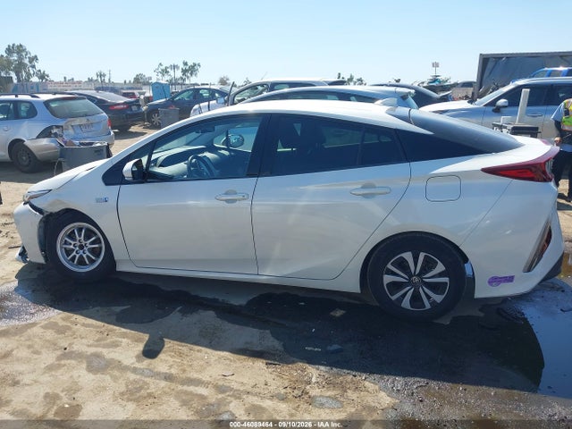 Продажа на аукционе авто 2019 Toyota Prius Prime Premium, vin: JTDKARFP4K3116186, номер лота: 46089464