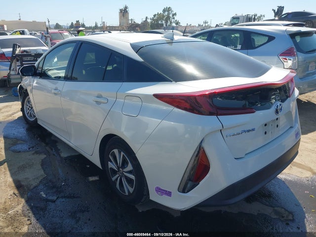Продажа на аукционе авто 2019 Toyota Prius Prime Premium, vin: JTDKARFP4K3116186, номер лота: 46089464