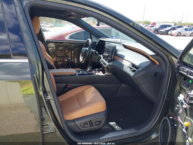 Продажа на аукционе авто 2023 Lexus Rx 350 Premium Plus, vin: JTJCHMAA4P2001121, номер лота: 46089495