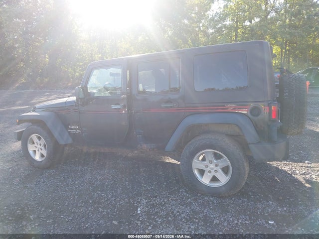 46089537 :رقم المزاد ، 1J4BA3H16AL201481 vin ، 2010 Jeep Wrangler Unlimited Sport مزاد بيع