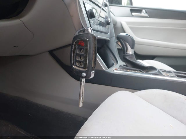 Продажа на аукционе авто 2017 Hyundai Sonata Sport, vin: 5NPE34AF3HH480945, номер лота: 46089543