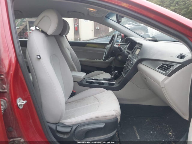 Продажа на аукционе авто 2017 Hyundai Sonata Sport, vin: 5NPE34AF3HH480945, номер лота: 46089543