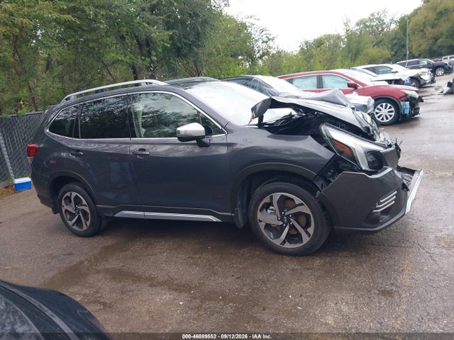 46089552 :رقم المزاد ، JF2SKARC1NH525200 vin ، 2022 Subaru Forester Touring مزاد بيع