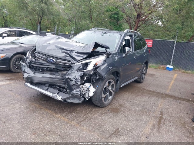 46089552 :رقم المزاد ، JF2SKARC1NH525200 vin ، 2022 Subaru Forester Touring مزاد بيع