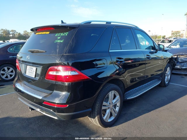 46089580 :رقم المزاد ، 4JGDA5JB5FA538140 vin ، 2015 Mercedes-benz Ml 350 مزاد بيع