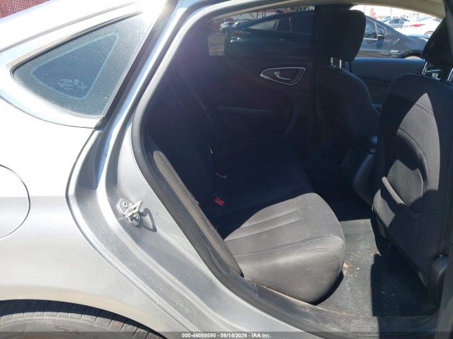 Продаж на аукціоні авто 2015 Chrysler 200 Limited, vin: 1C3CCCAB7FN733829, номер лоту: 46089590