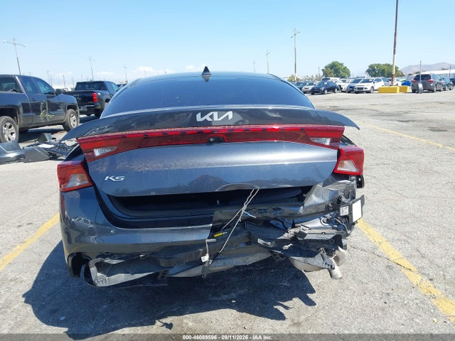 2022 Kia K5 Lxs მანქანა იყიდება აუქციონზე, vin: 5XXG14J25NG142272, აუქციონის ნომერი: 46089596