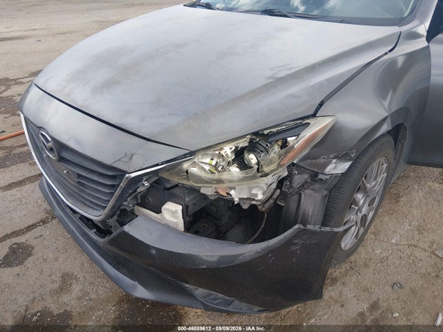 JM1BM1U7XE1186951 Mazda Mazda3 I Sport