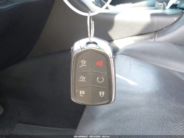 46089632 :رقم المزاد ، 1GYS4HKJ7JR260551 vin ، 2018 Cadillac Escalade Esv Luxury مزاد بيع