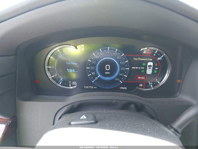 46089632 :رقم المزاد ، 1GYS4HKJ7JR260551 vin ، 2018 Cadillac Escalade Esv Luxury مزاد بيع