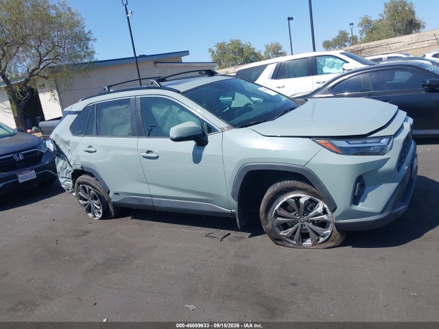 4T3B6RFV3NU074899 Toyota Rav4 Hybrid Xle Premium