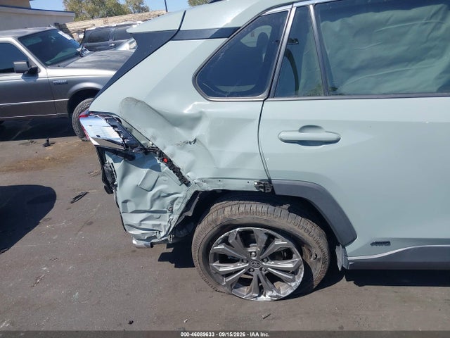 4T3B6RFV3NU074899 Toyota Rav4 Hybrid Xle Premium