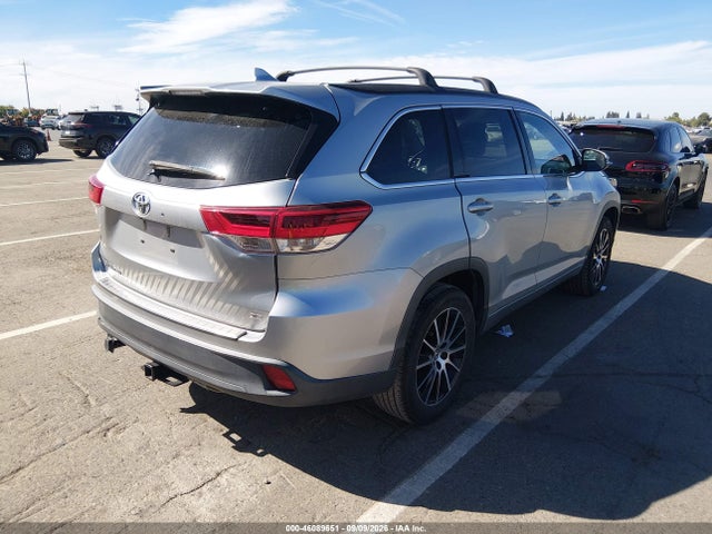 Toyota Highlander Se 2017 5TDKZRFH4HS188918 Image 4