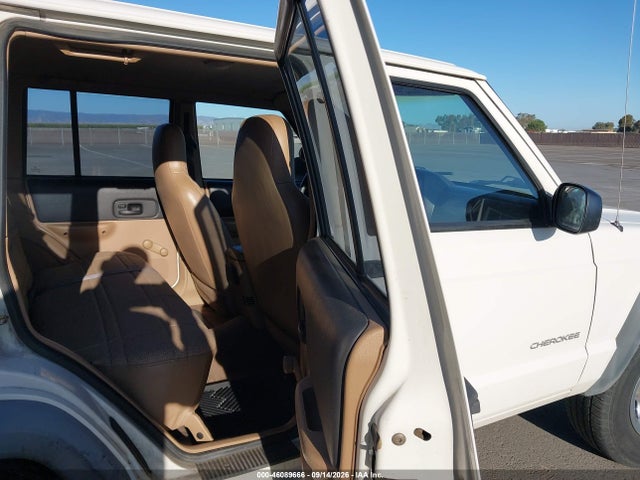 Auction sale of the 1999 Jeep Cherokee Se, vin: 1J4FF28S0XL647074, lot number: 46089666
