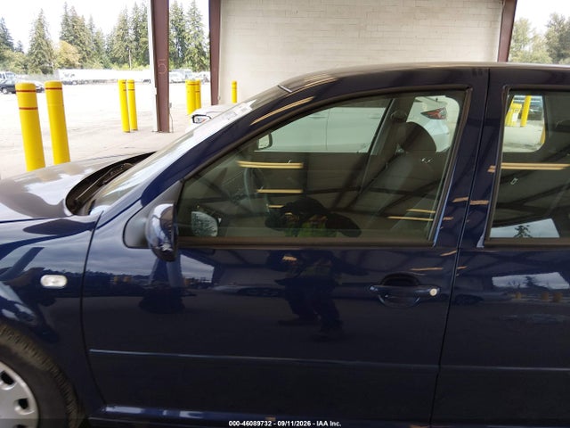 46089732 :رقم المزاد ، 9BWFK61J234020736 vin ، 2003 Volkswagen Golf Gl 2.0l مزاد بيع