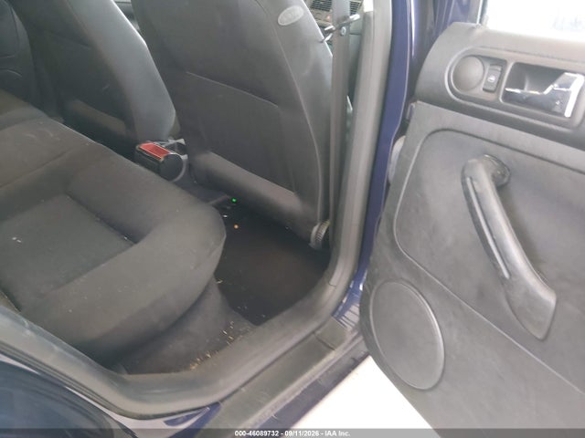 46089732 :رقم المزاد ، 9BWFK61J234020736 vin ، 2003 Volkswagen Golf Gl 2.0l مزاد بيع