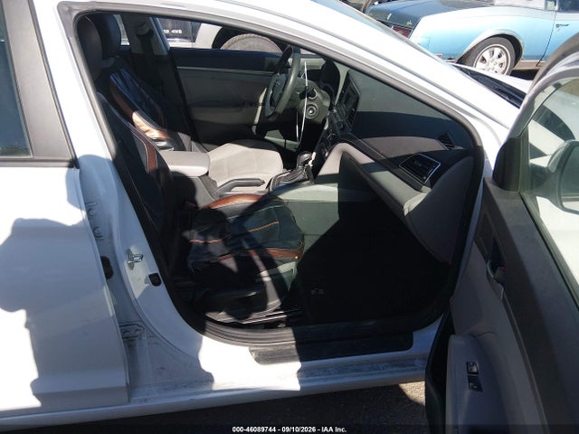 Продаж на аукціоні авто 2017 Hyundai Elantra Se, vin: 5NPD74LF0HH174136, номер лоту: 46089744