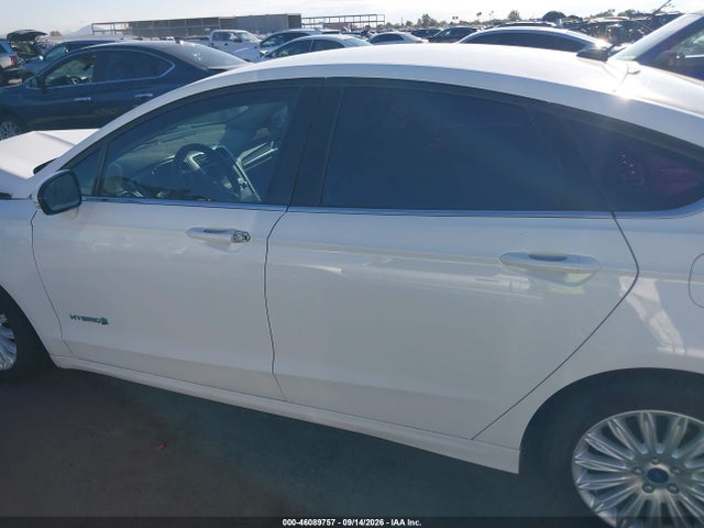 Aukcja sprzedaży 2013 Ford Fusion Hybrid Se, vin: 3FA6P0LU8DR237366, numer aukcji: 46089757