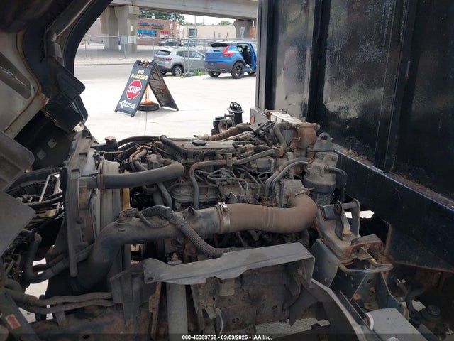 46089762 :رقم المزاد ، JALC4W160A7002720 vin ، 2010 Isuzu Npr Hd Dsl Reg مزاد بيع
