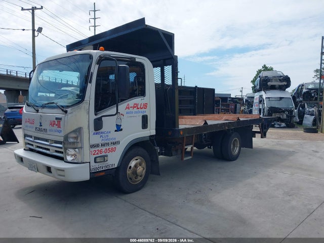 46089762 :رقم المزاد ، JALC4W160A7002720 vin ، 2010 Isuzu Npr Hd Dsl Reg مزاد بيع