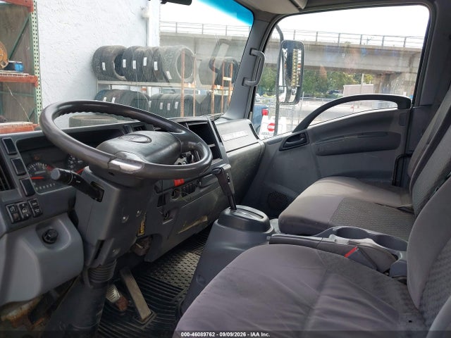 46089762 :رقم المزاد ، JALC4W160A7002720 vin ، 2010 Isuzu Npr Hd Dsl Reg مزاد بيع