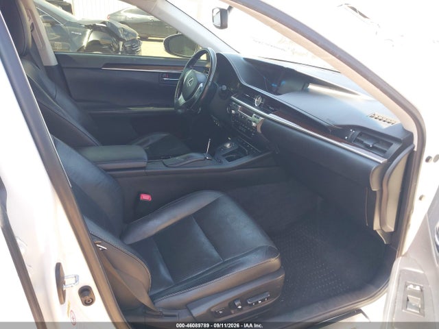 46089789 :رقم المزاد ، JTHBK1GGXF2161365 vin ، 2015 Lexus Es 350 مزاد بيع