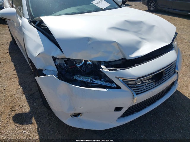 46089789 :رقم المزاد ، JTHBK1GGXF2161365 vin ، 2015 Lexus Es 350 مزاد بيع