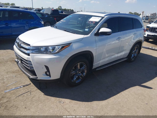 Продаж на аукціоні авто 2019 Toyota Highlander Limited Platinum, vin: 5TDDZRFH5KS714540, номер лоту: 46089796