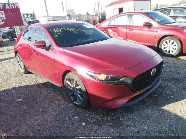 46089824 :رقم المزاد ، JM1BPAMM4K1136054 vin ، 2019 Mazda Mazda3 Preferred Package مزاد بيع