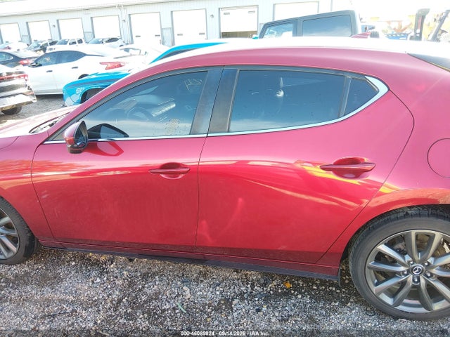 46089824 :رقم المزاد ، JM1BPAMM4K1136054 vin ، 2019 Mazda Mazda3 Preferred Package مزاد بيع