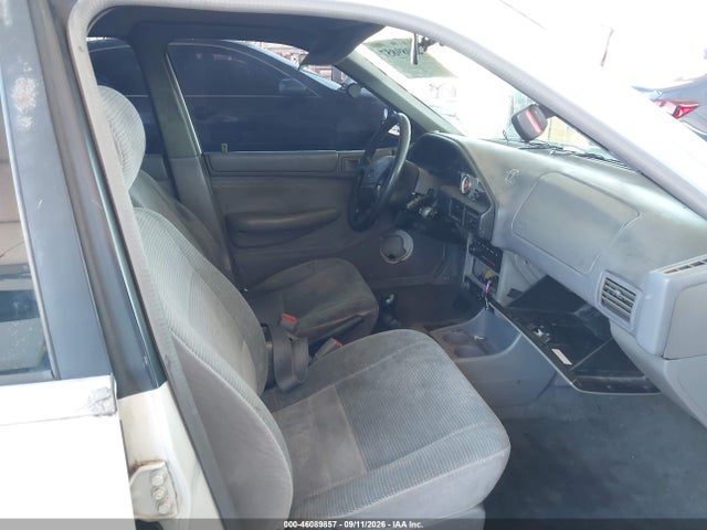 46089857 :رقم المزاد ، 3FASP15J7SR179884 vin ، 1995 Ford Escort Lx/sport مزاد بيع