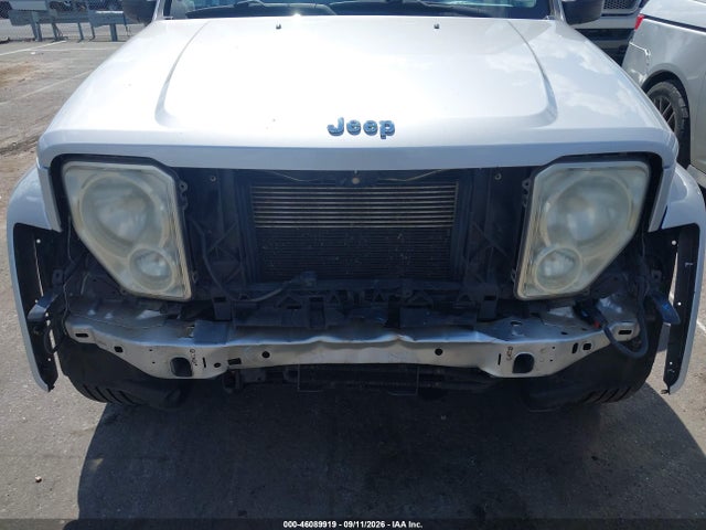 2008 Jeep Liberty Limited Edition მანქანა იყიდება აუქციონზე, vin: 1J8GN58K38W204179, აუქციონის ნომერი: 46089919