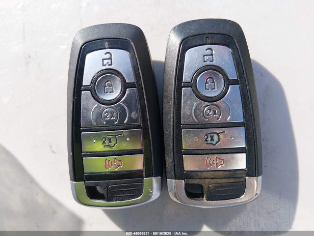 Продажа на аукционе авто 2018 Ford Expedition Max Xlt, vin: 1FMJK1HTXJEA27418, номер лота: 46089921